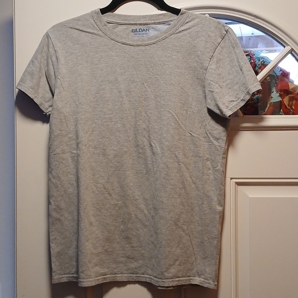 Gray TShirt - Picture 3 of 3